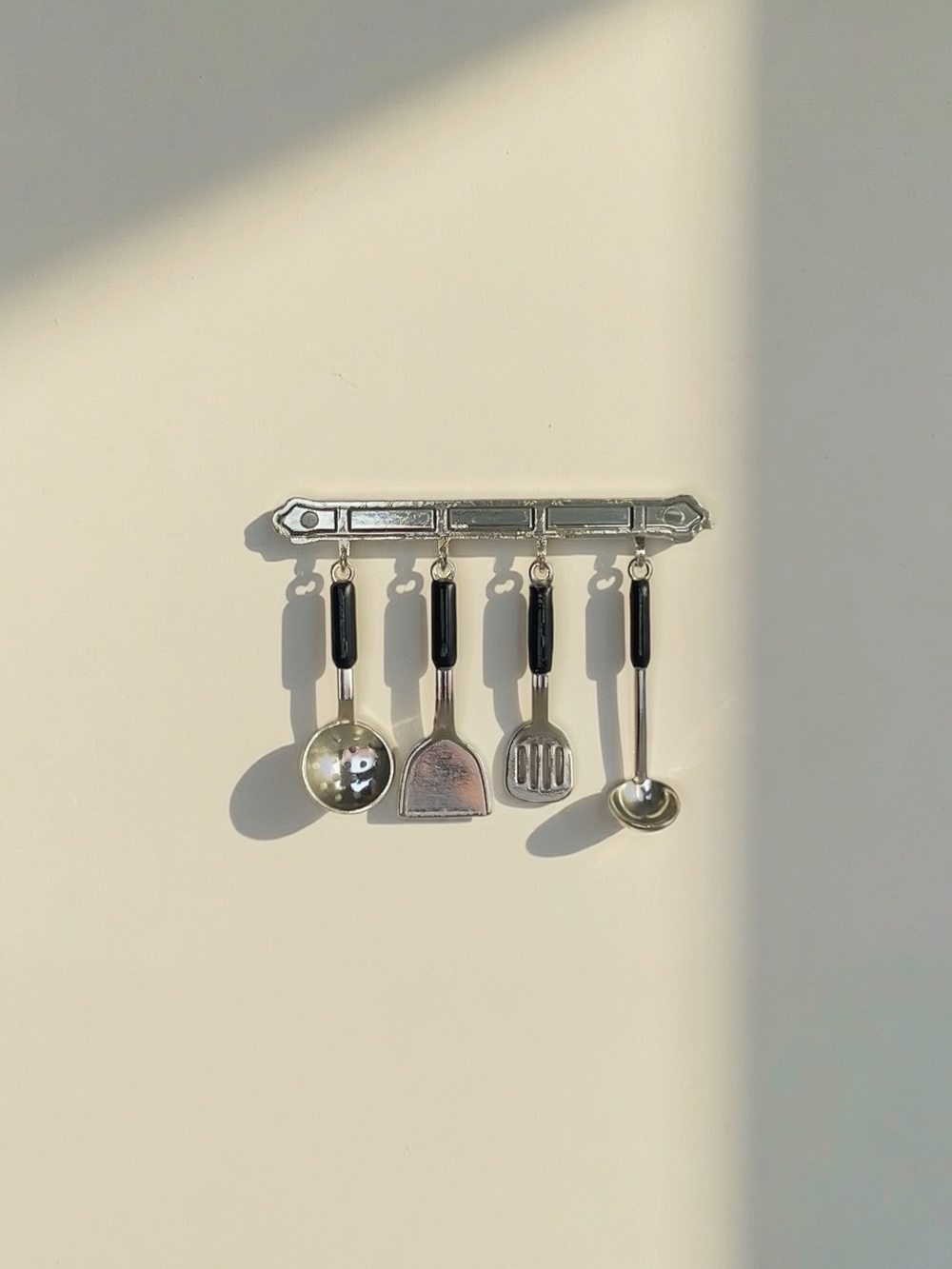 Miniature Hanging Kitchen Utensils – Silver & Black - Picture 2 of 4
